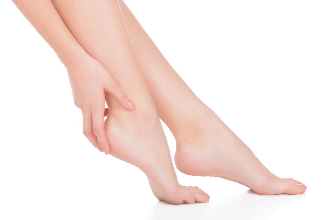 Zdravé ruky a nohy po liečbe huby demyxil smotany